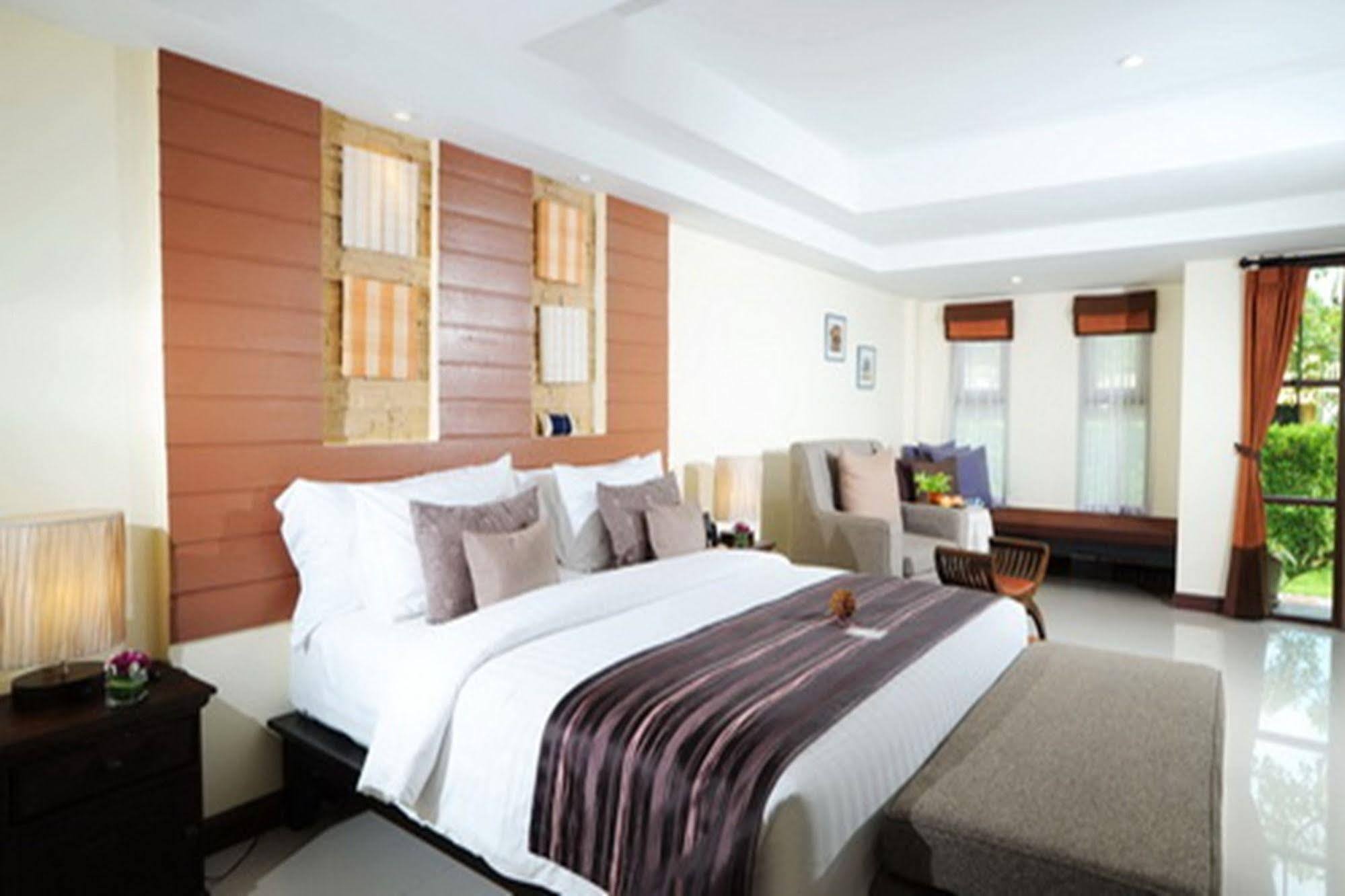 Nan Boutique Hotel Exterior photo